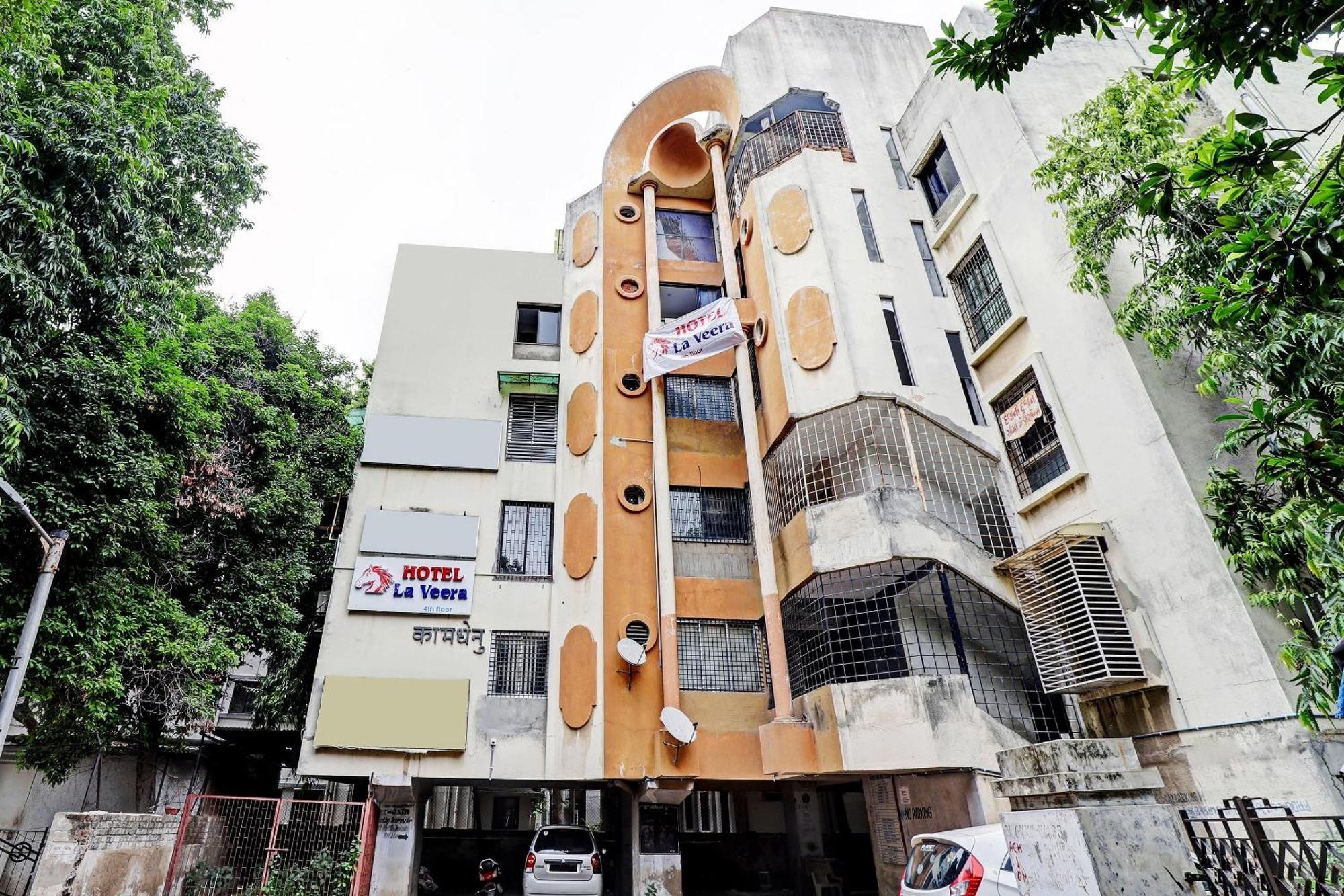 Hotel O La Veera Ahmedabad Luaran gambar