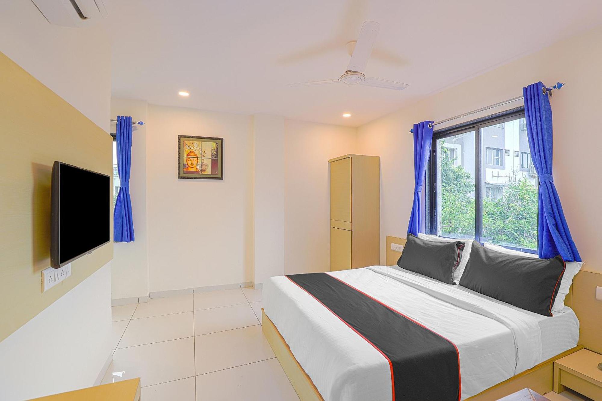 Hotel O La Veera Ahmedabad Luaran gambar