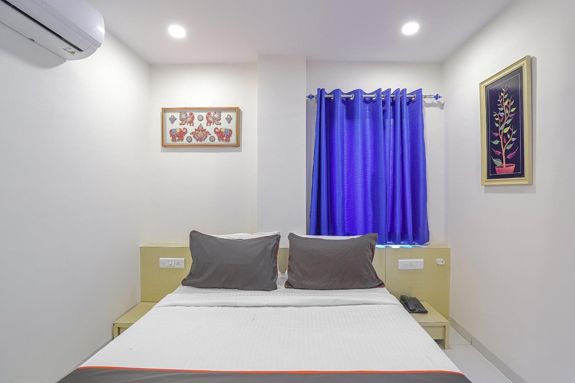 Hotel O La Veera Ahmedabad Luaran gambar